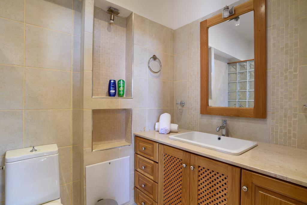 Apartment Meandros Suites *