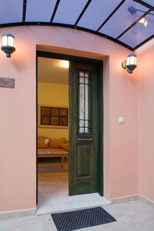 Agathes Traditional Houses Guest house Kastellos