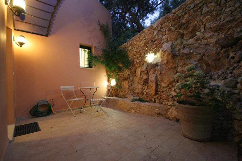 Agathes Traditional Houses Kastellos
