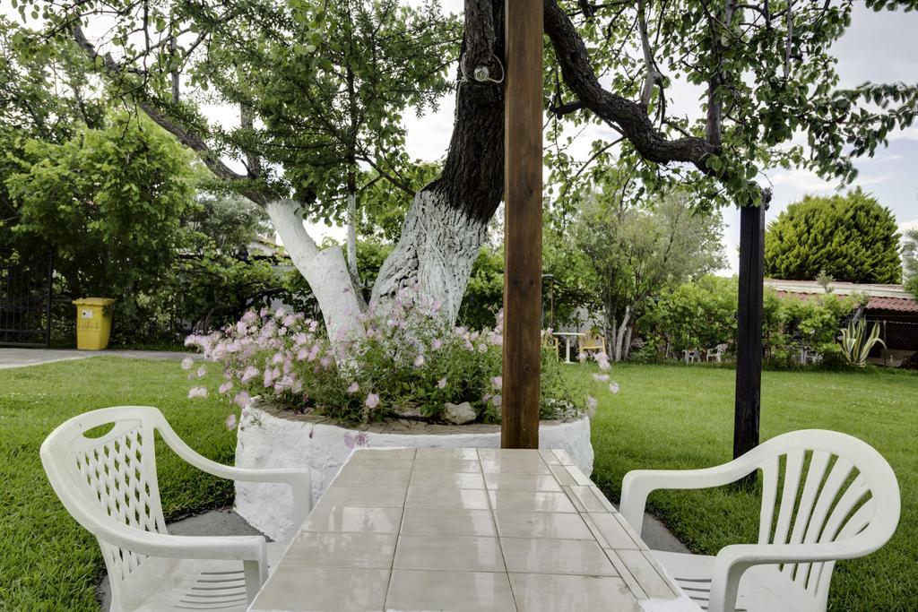 Apartment Yiannis Rania Polychrono