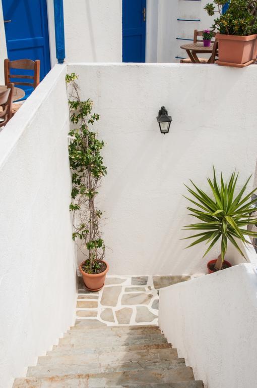 Hotel Manousos' Galissas
