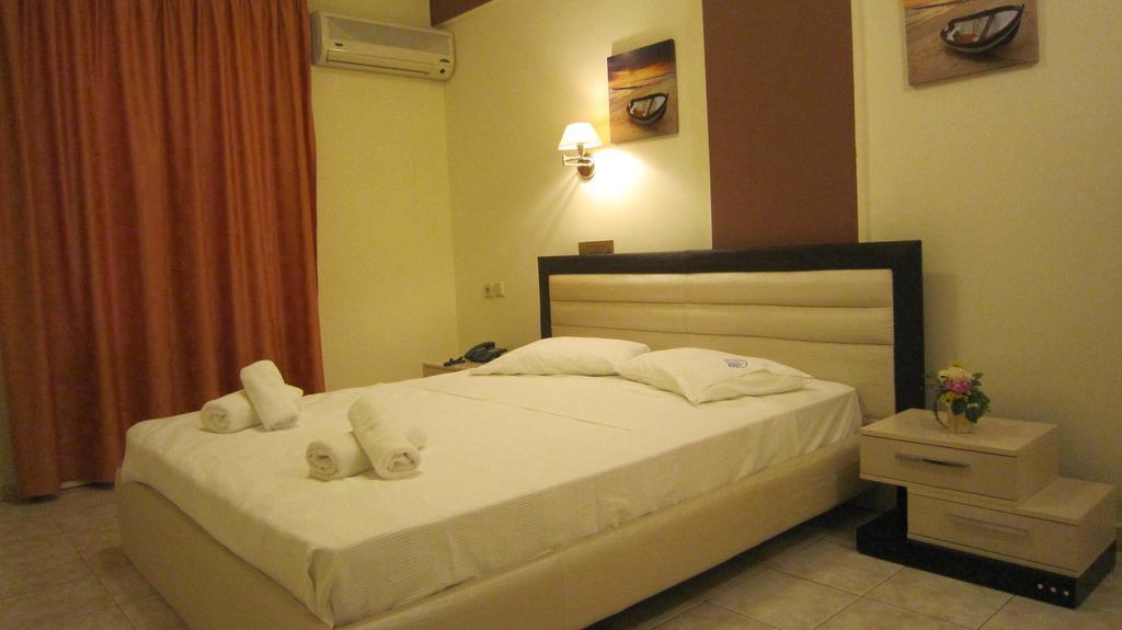 Lefkada Hotel 3*