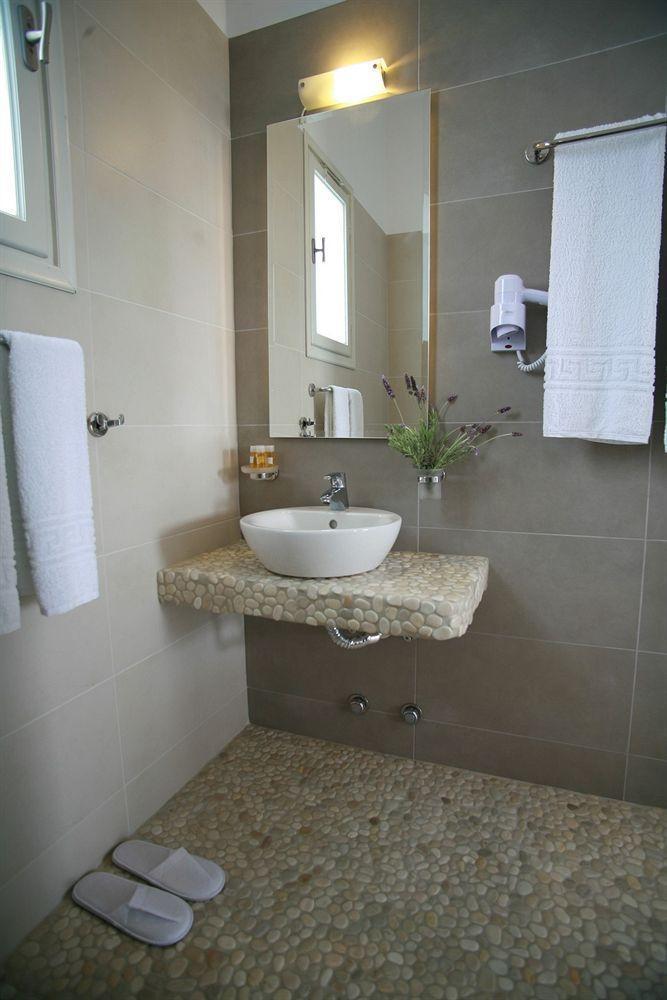 Hotel Pente Elies Milos Pollonia