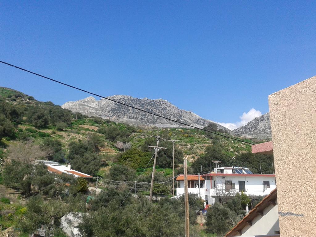 Castro Kerame Apartment Kerames