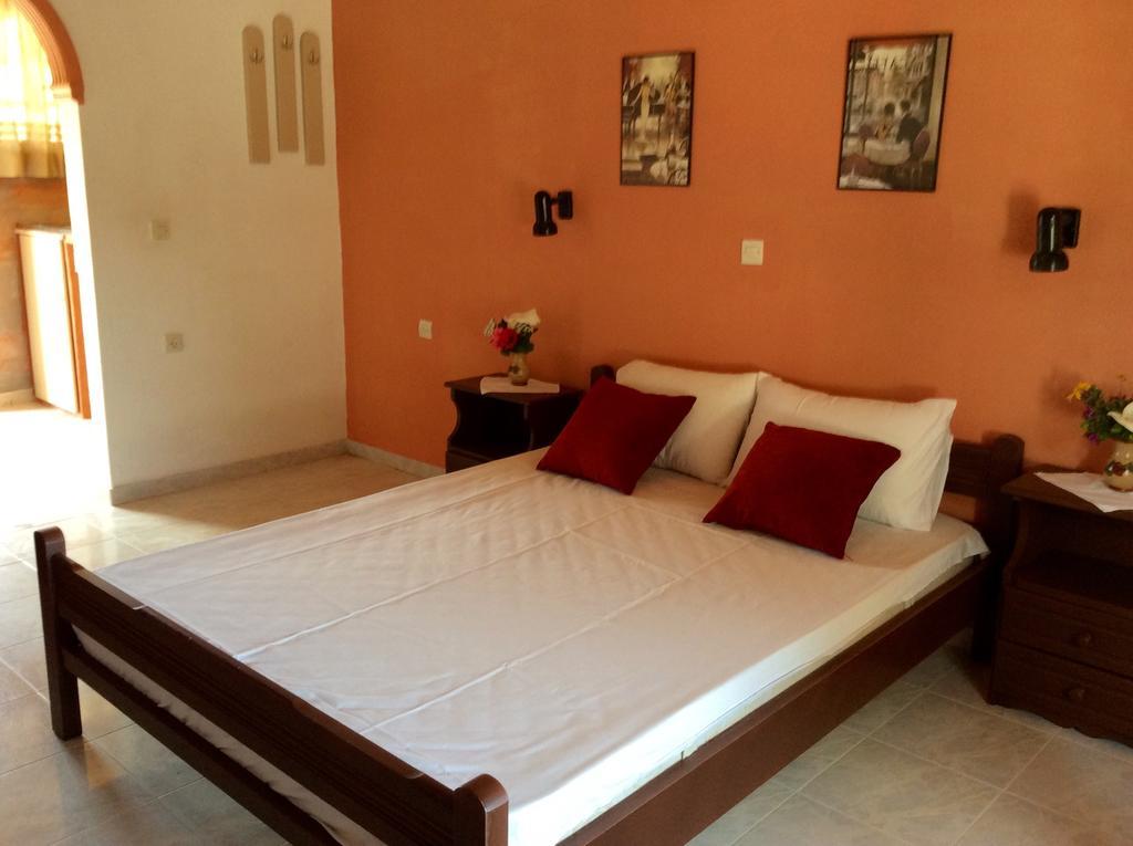 Apartment Gerani