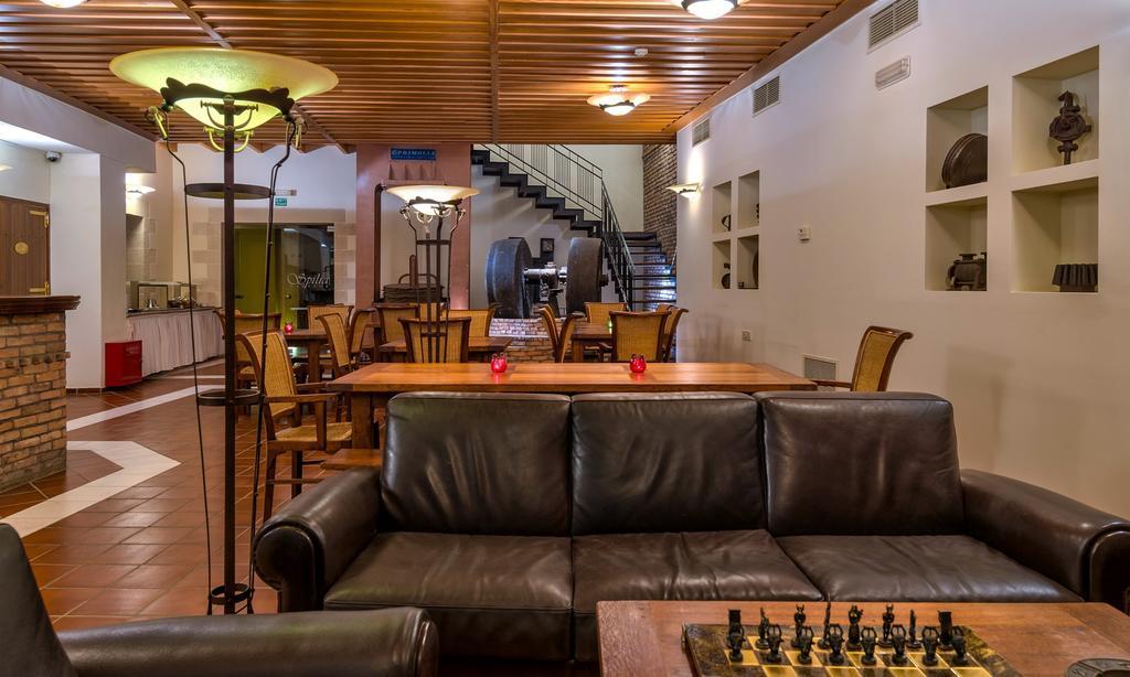 Village & 4* Spilia (Crete)