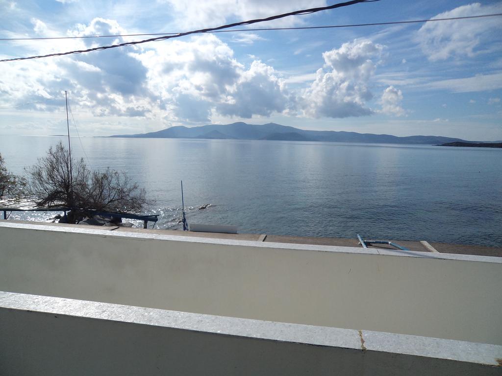 O Fotis Aparthotel *
