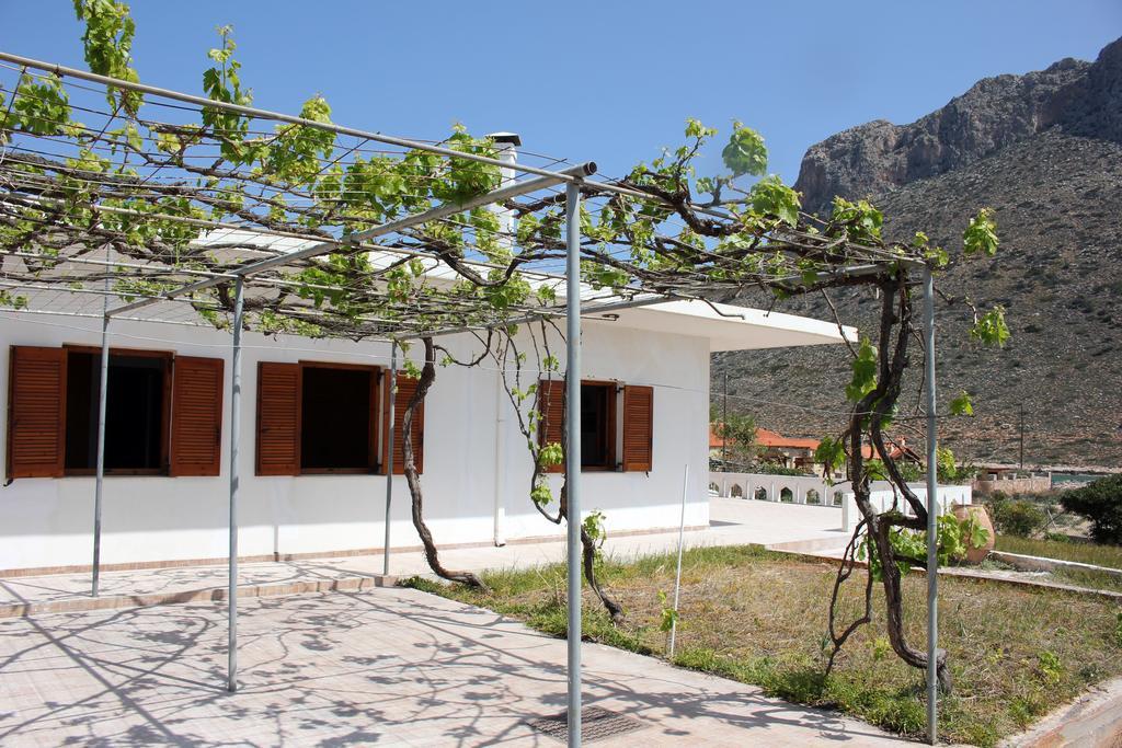 Theros Beach House Holiday home