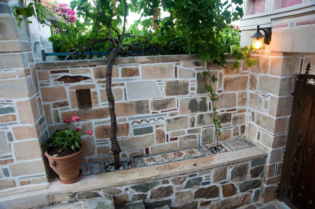 Mosaic Villa *