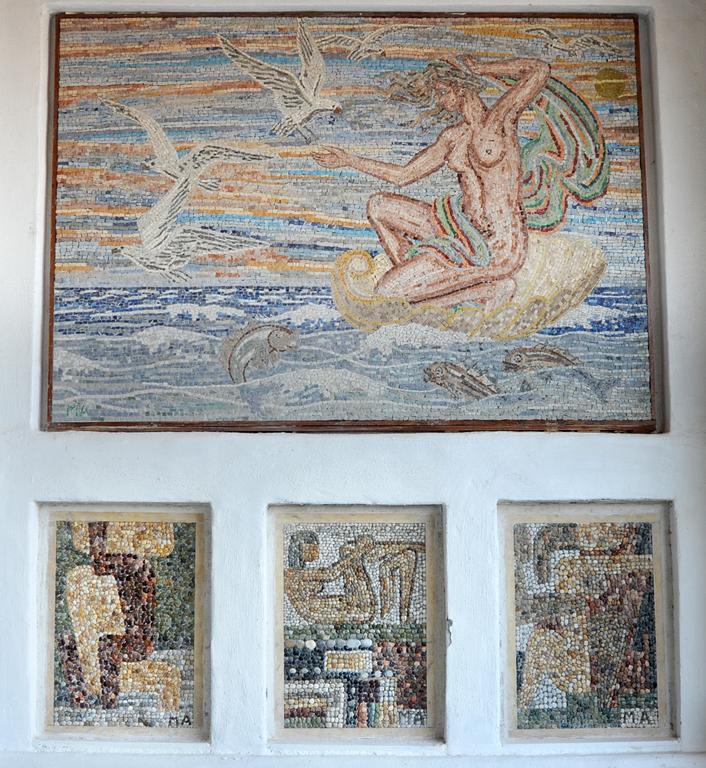 Mosaic *