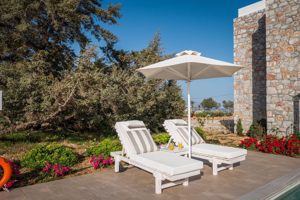 Cedar Bay Beachside *