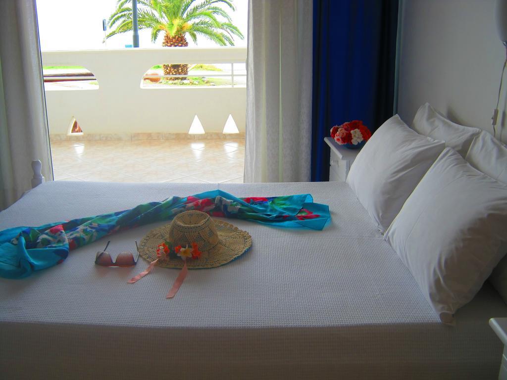 Neapoli Aparthotel