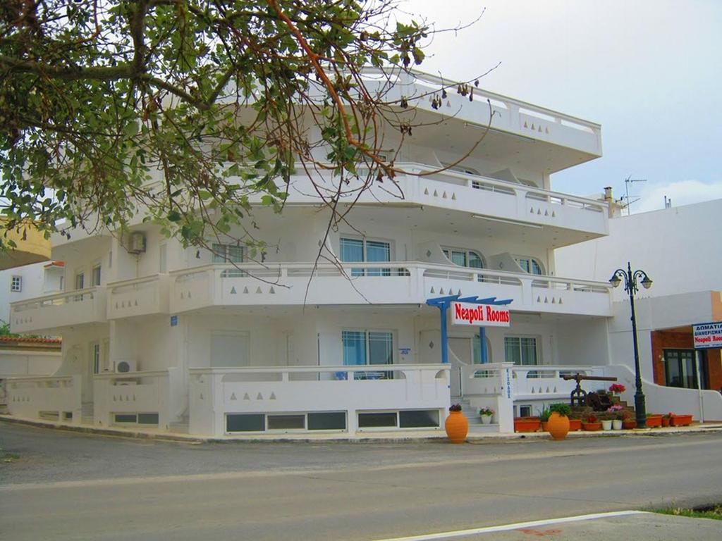 Aparthotel Neapoli
