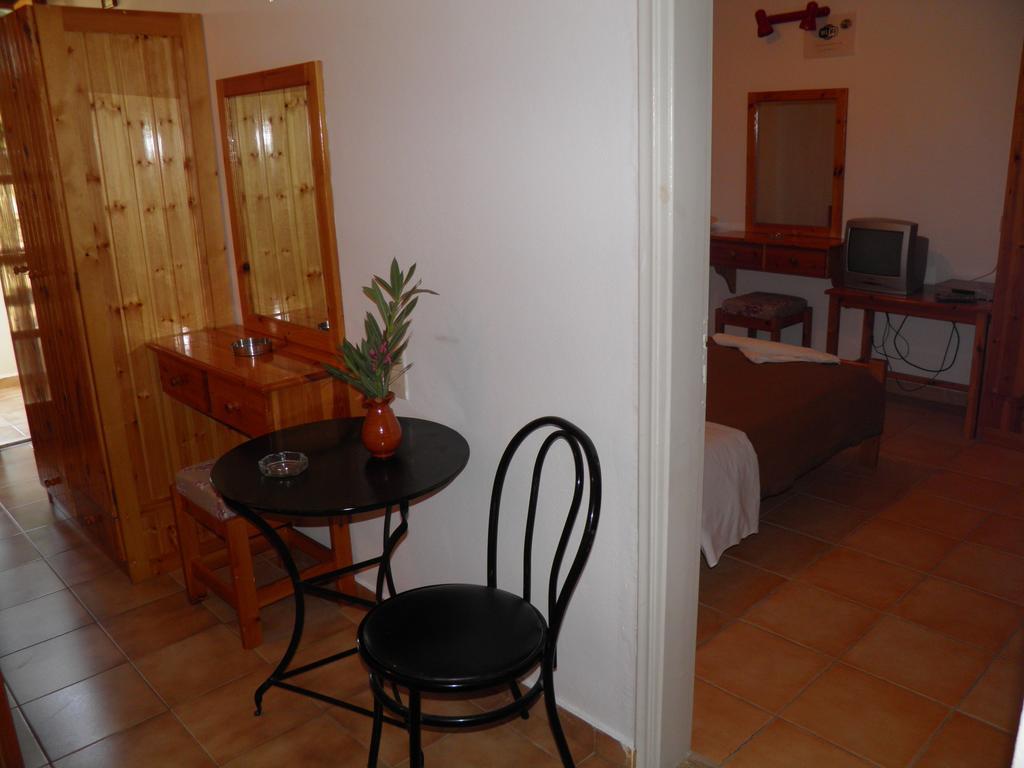 Galaxias 3* Kalamaki (Heraklion)