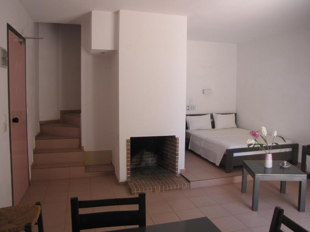 Elizabeth Apartment *
