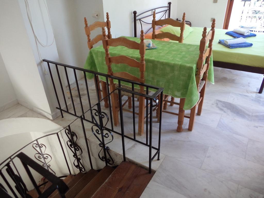 Apartment Renesis *