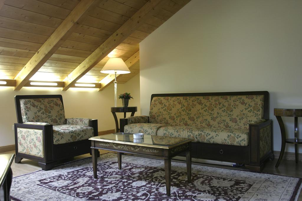 Hotel Grande Bretagne - 4*