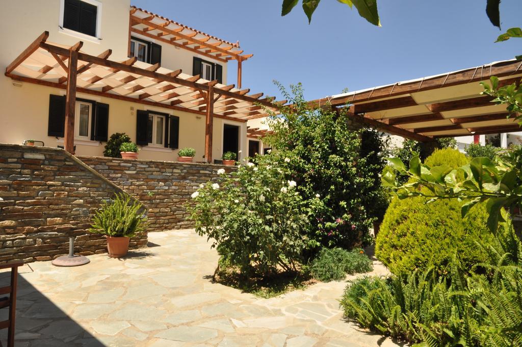 Handakas Andros Town