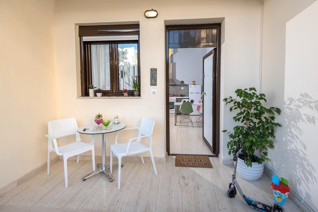 Dimitris-sofia Apartment
