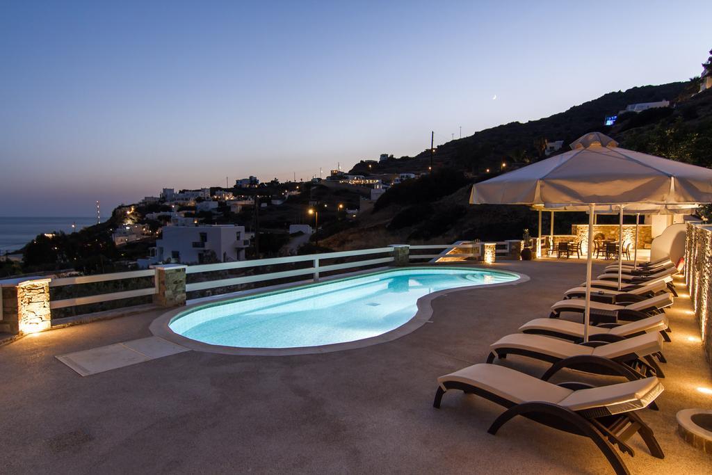 Aparthotel Manthos Place Mylopotas