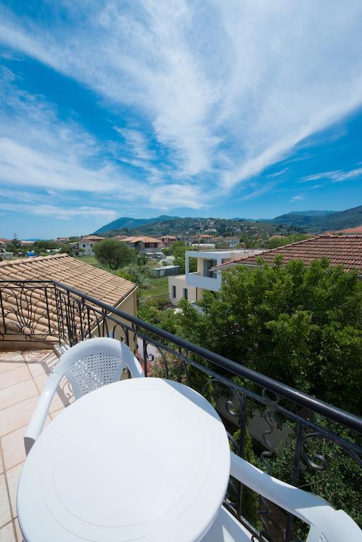 Lefkada 3*