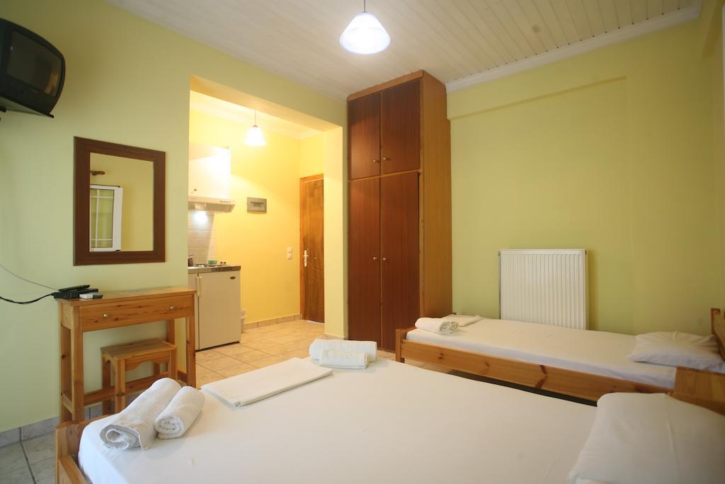 Maria * Lefkada City
