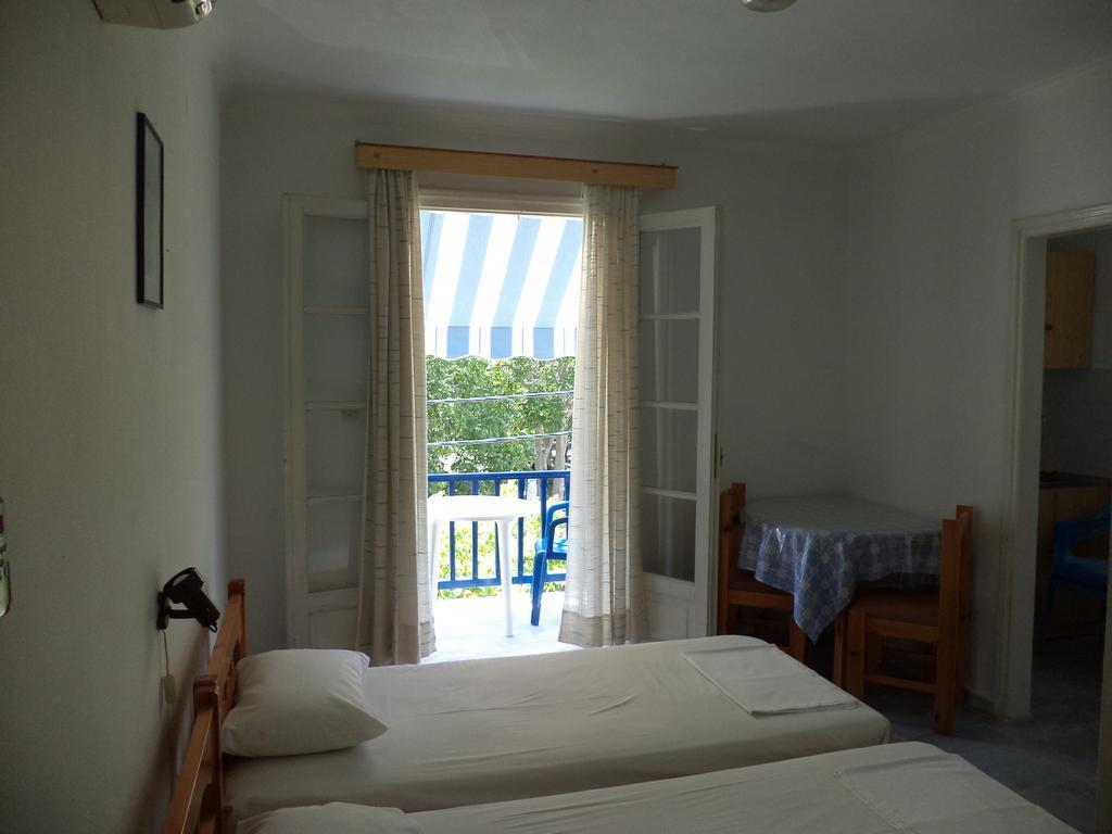 To Kamari Apartment Paralia Agias Foteinis