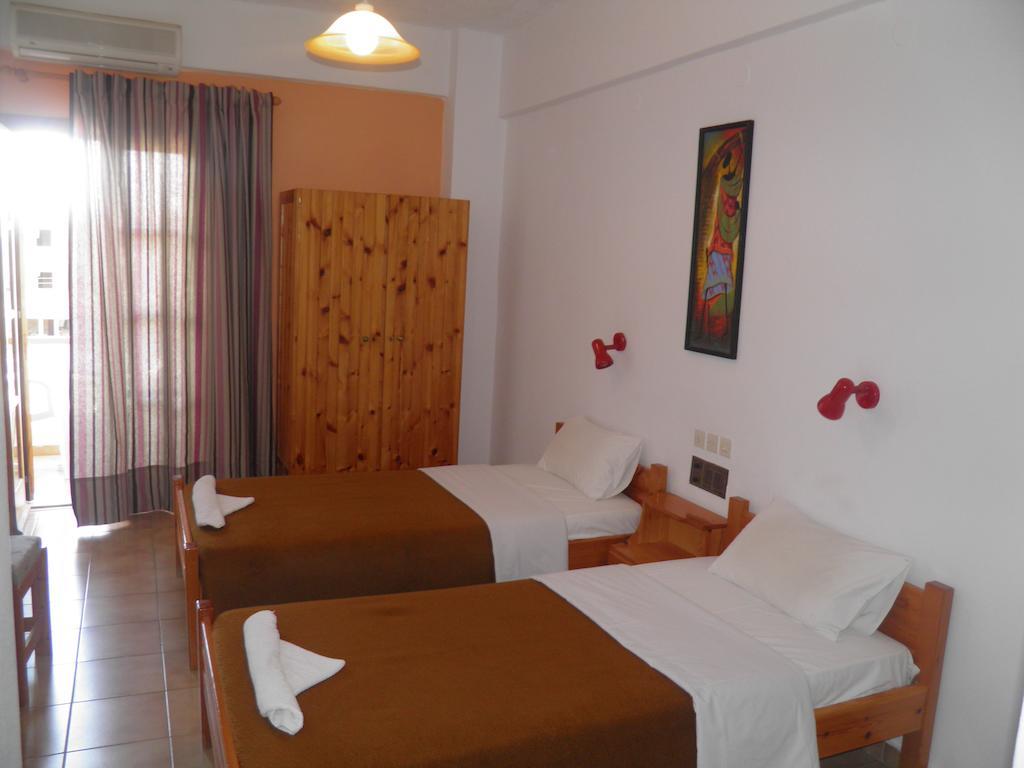 Galaxias Aparthotel 3*