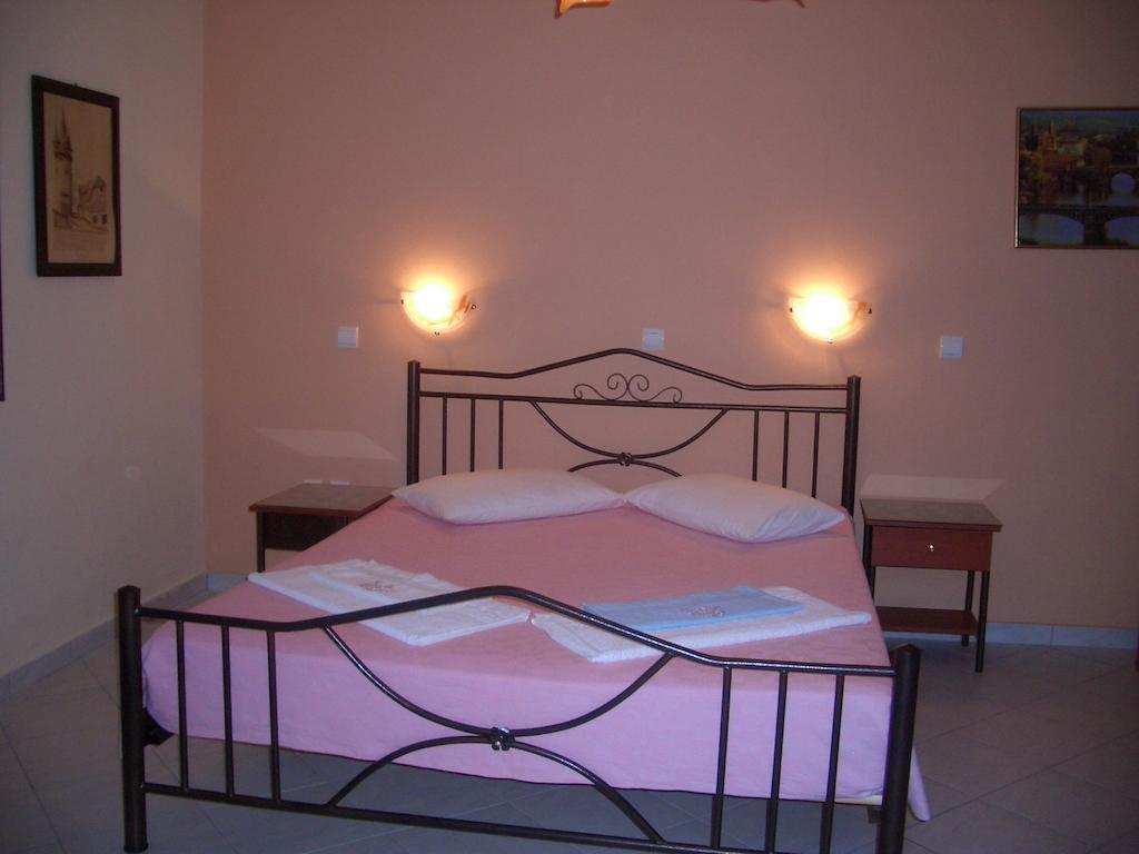 Ira Studios - Apartment Parga