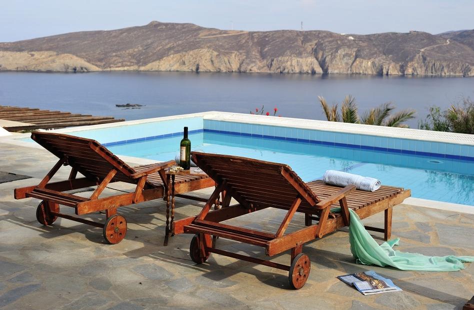 Siourdas Mykonos *