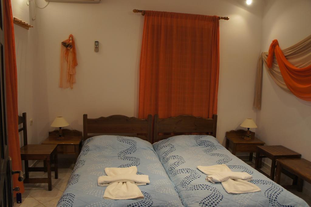 Guest house Thea Pachaina