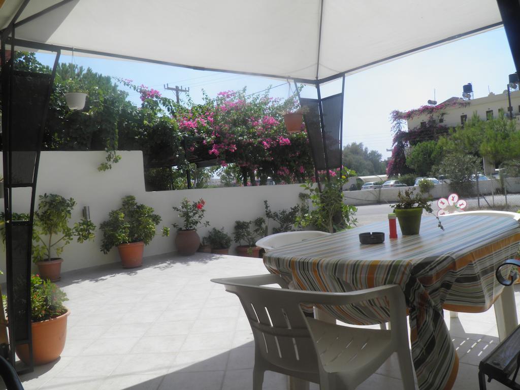 Aparthotel Galaxias 3*