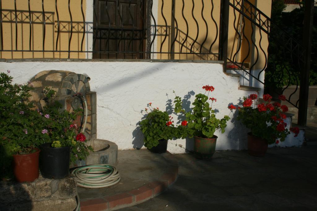 Xenios Loutra Village Karnagio