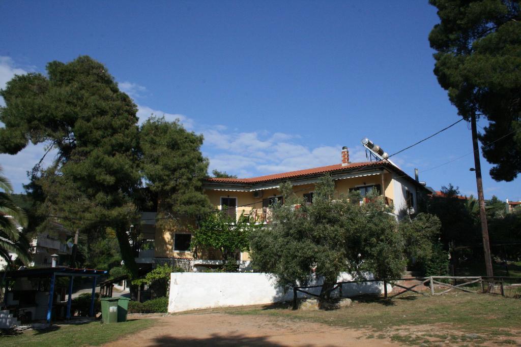 Xenios Loutra Village Karnagio Loutra (Kassandra)