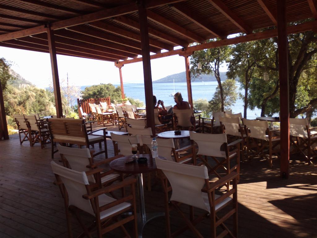 Mikros Gialos Apartments