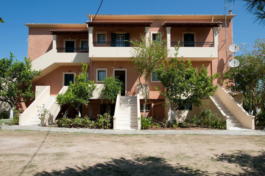Apartment Helena & Villas