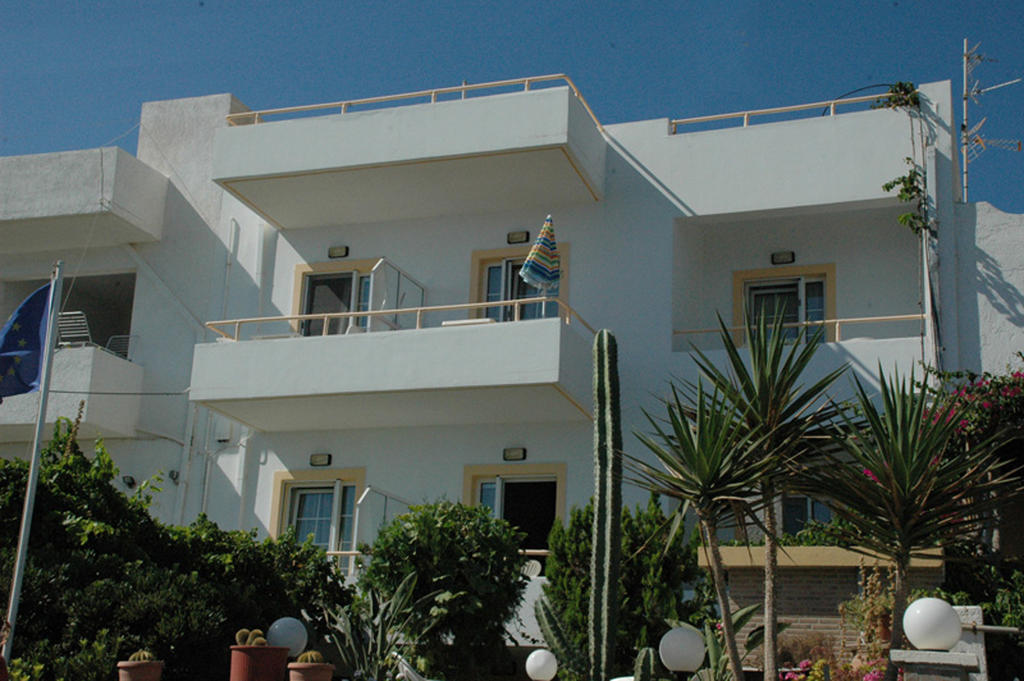Apartment Alexandra Makris Gialos Studios *