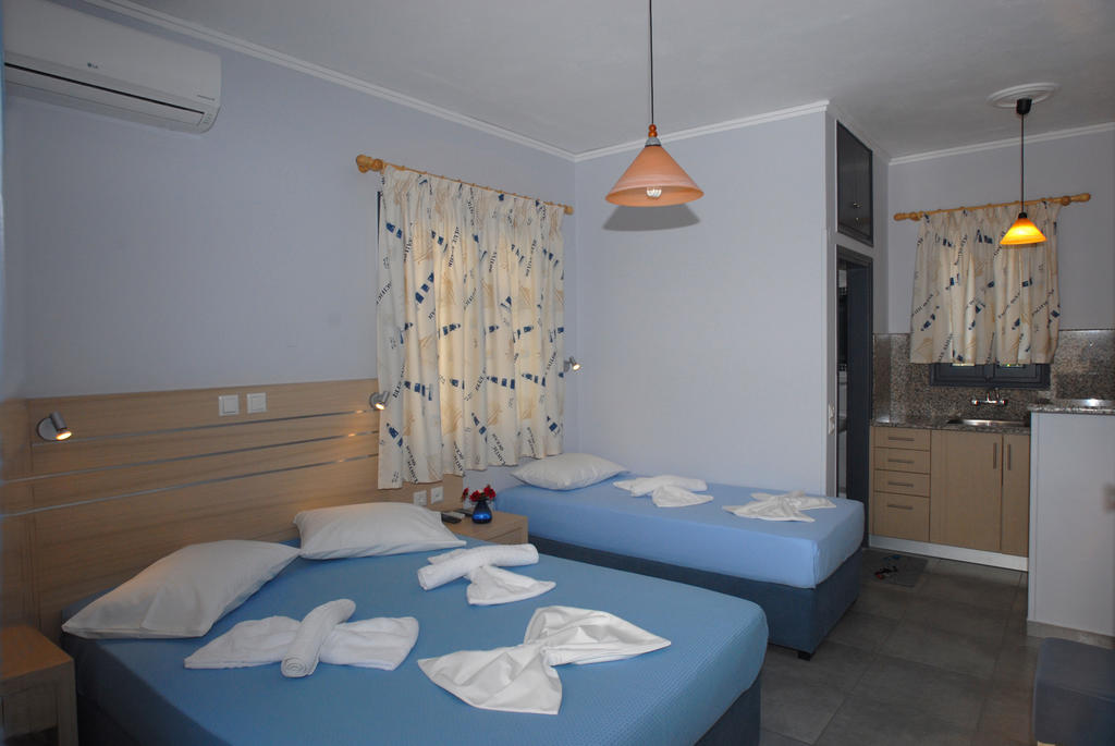 Irene Rooms & Studios Petra