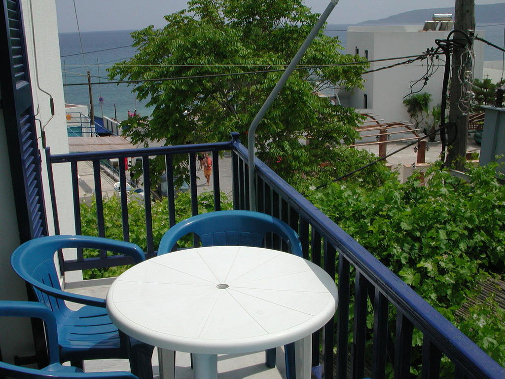 Apartment To Kamari
