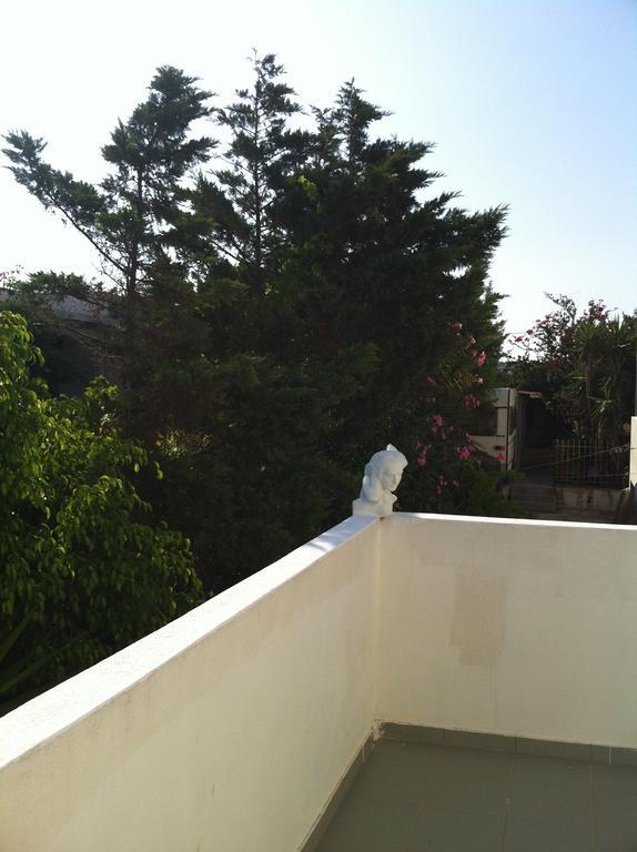 Guest house Porto Milos