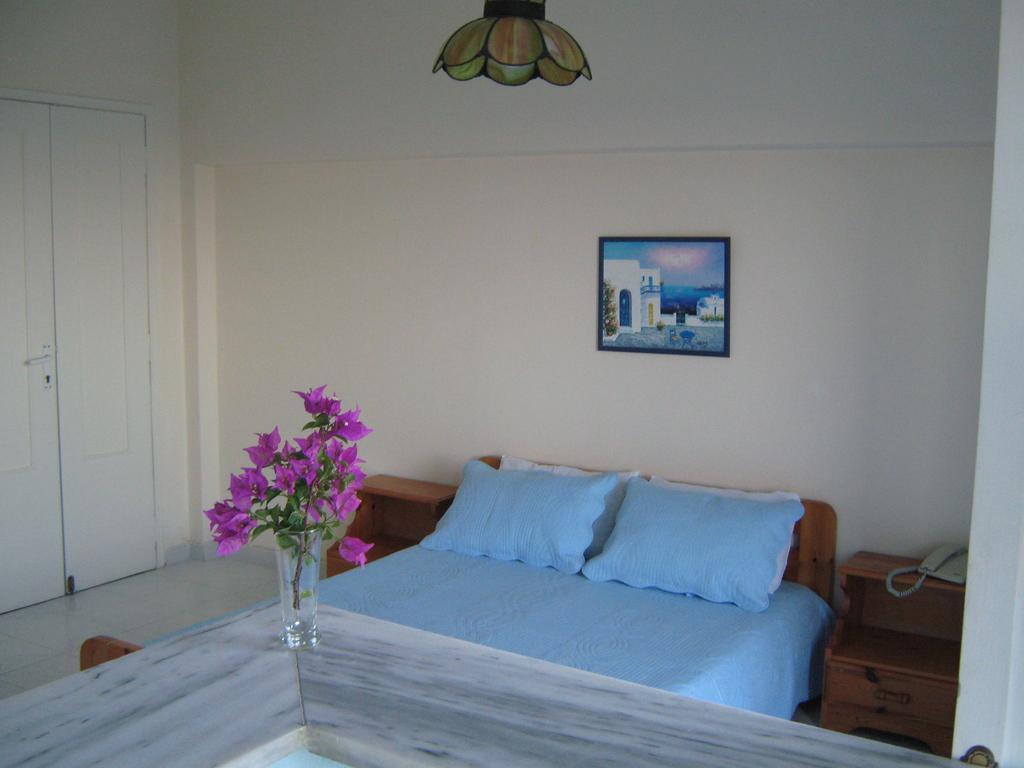 Aparthotel Anneta Kamari (Santorini)