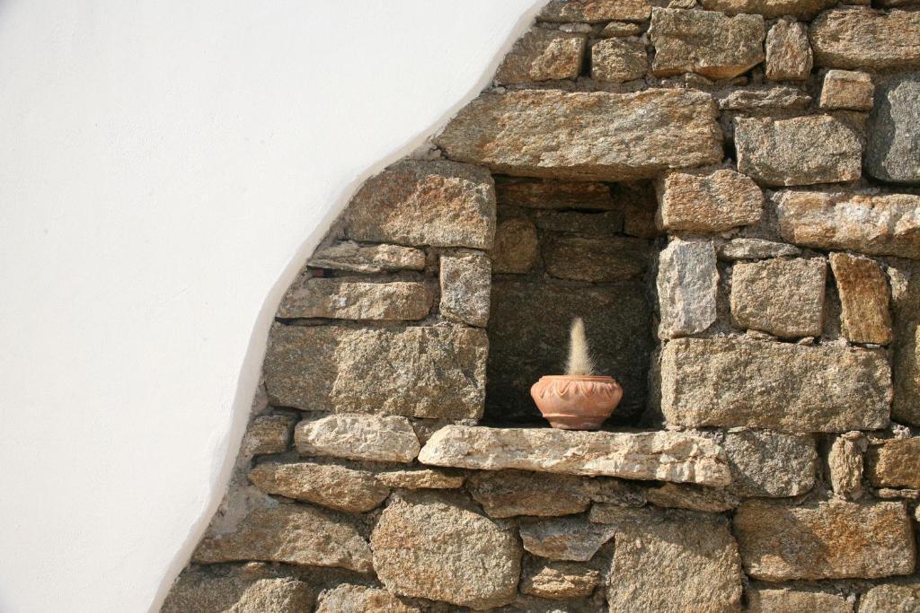 Aparthotel Yakinthos 4*