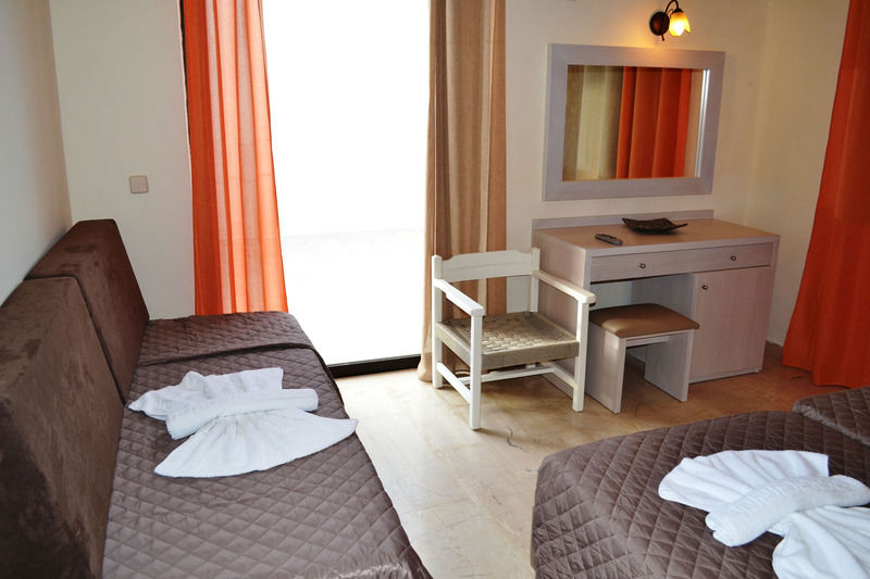 Hotel Amnissos