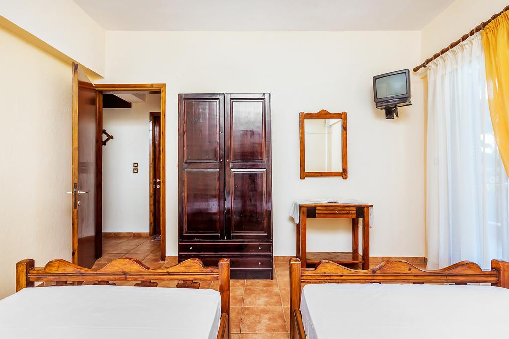 Xenios Loutra Village Karnagio