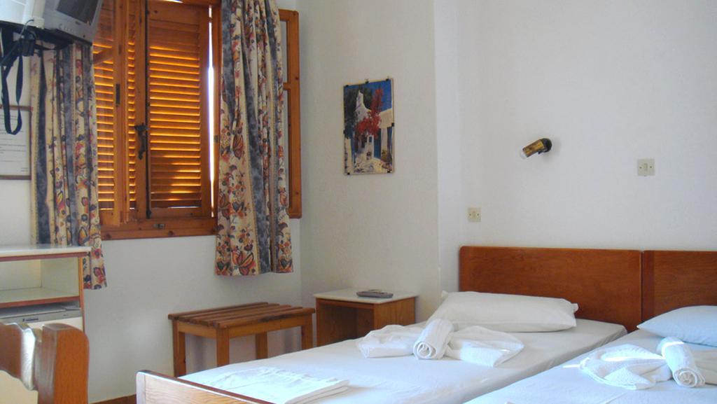 Rubini Parikia (Paros)
