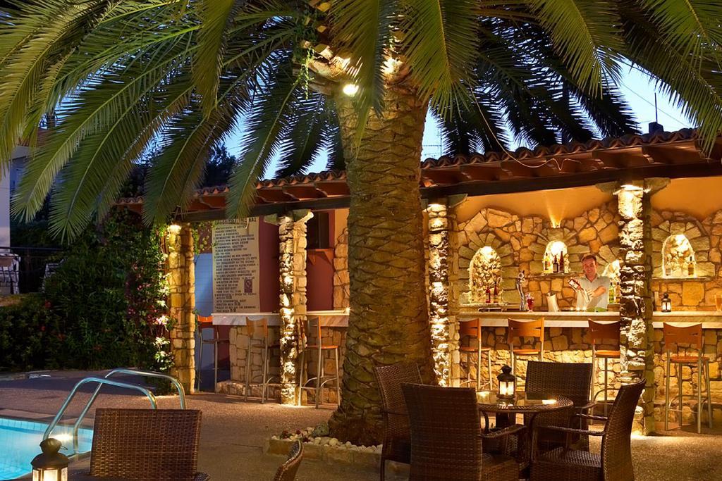 Hotel Pelli 3*