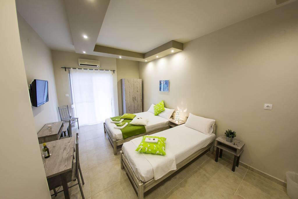Apartment Zonita Nea Plagia