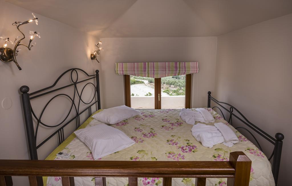 Apartment Athina Luxury Villas Long-Term Rental