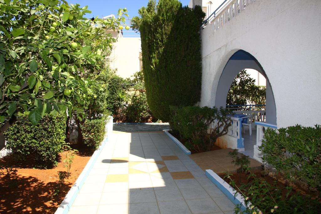 Aparthotel Villa Anna 3*