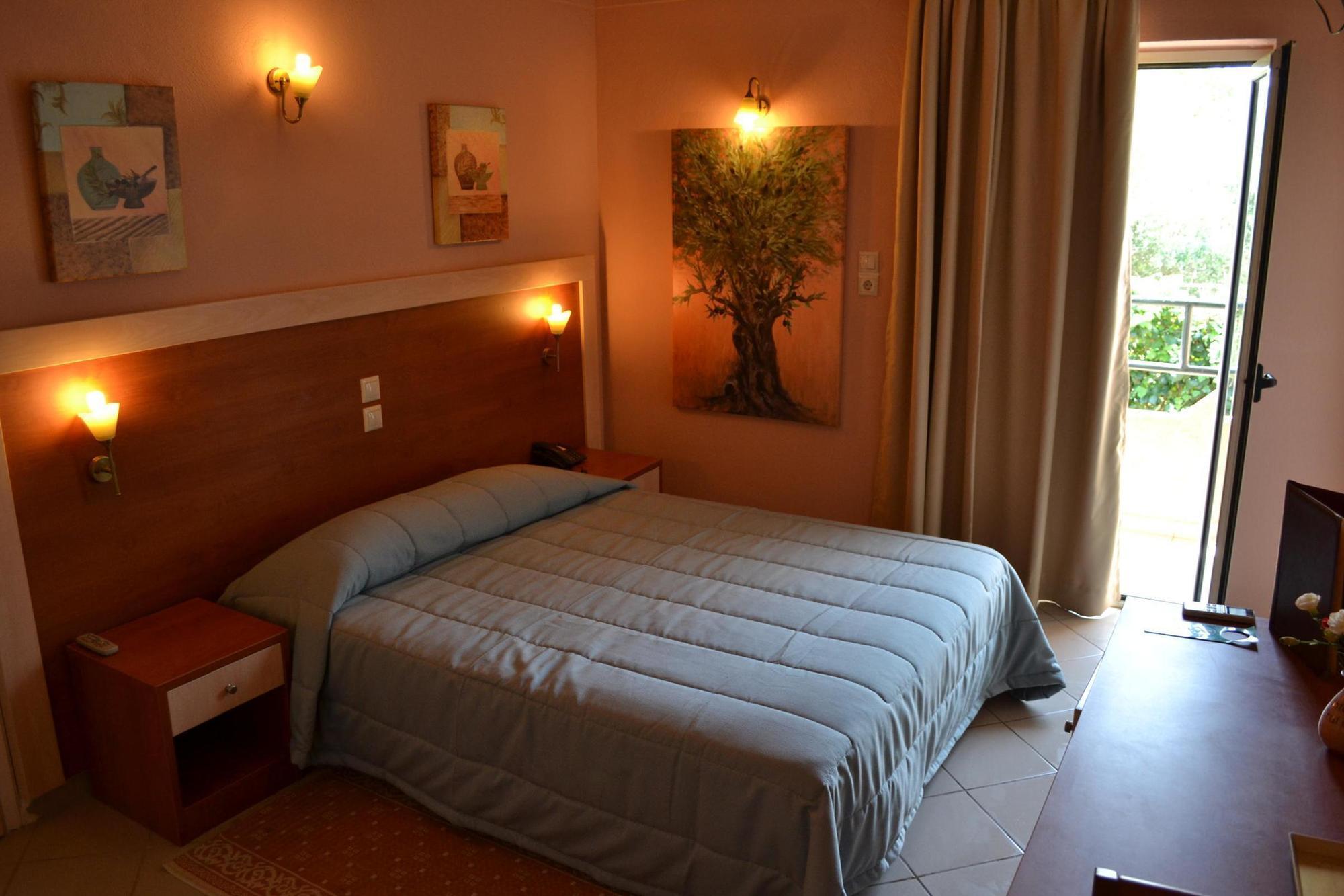 Hotel Erato